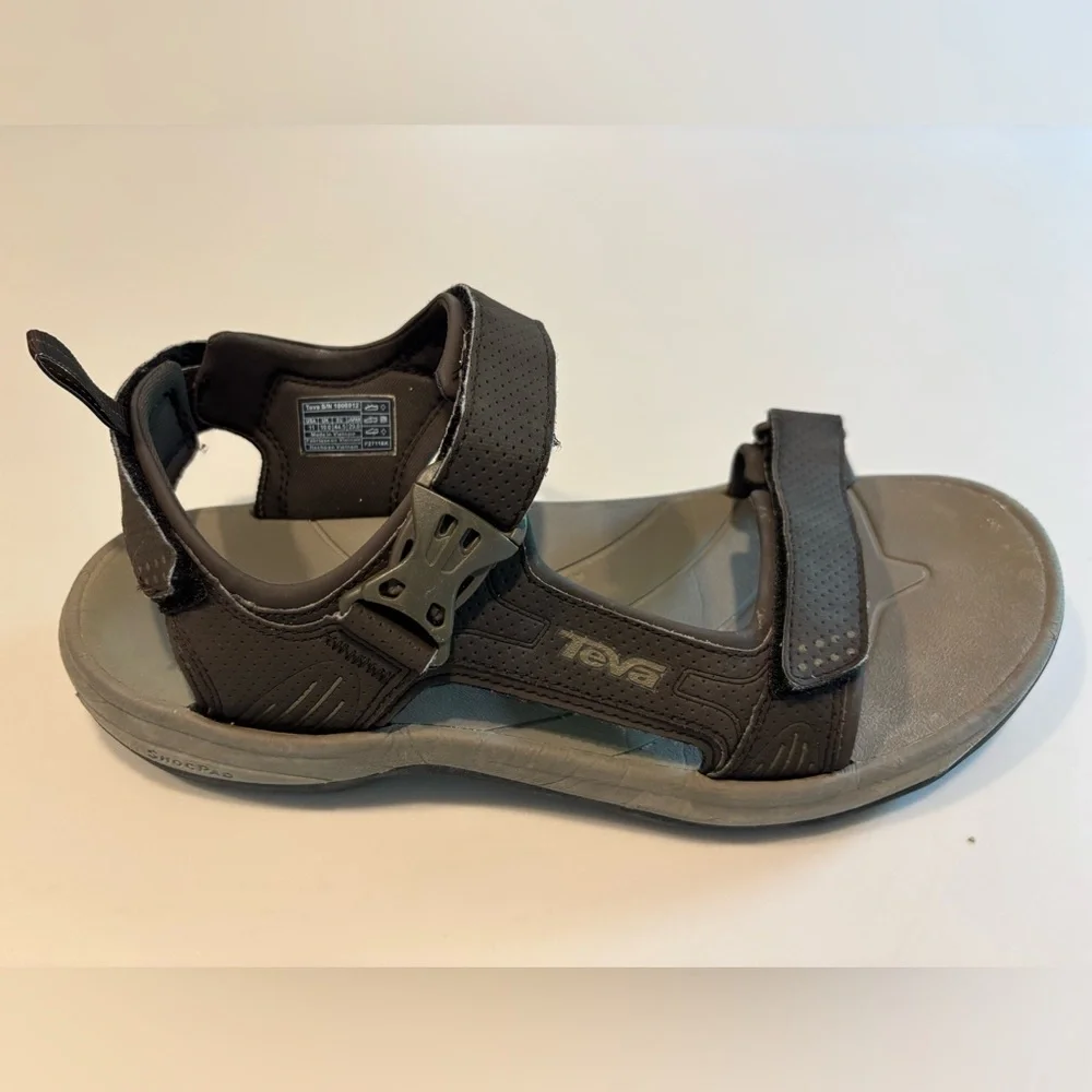 TEVA Brown size 11 Men's Sandals- Velcro & side clip closure - GUC - Picture 1 of 11